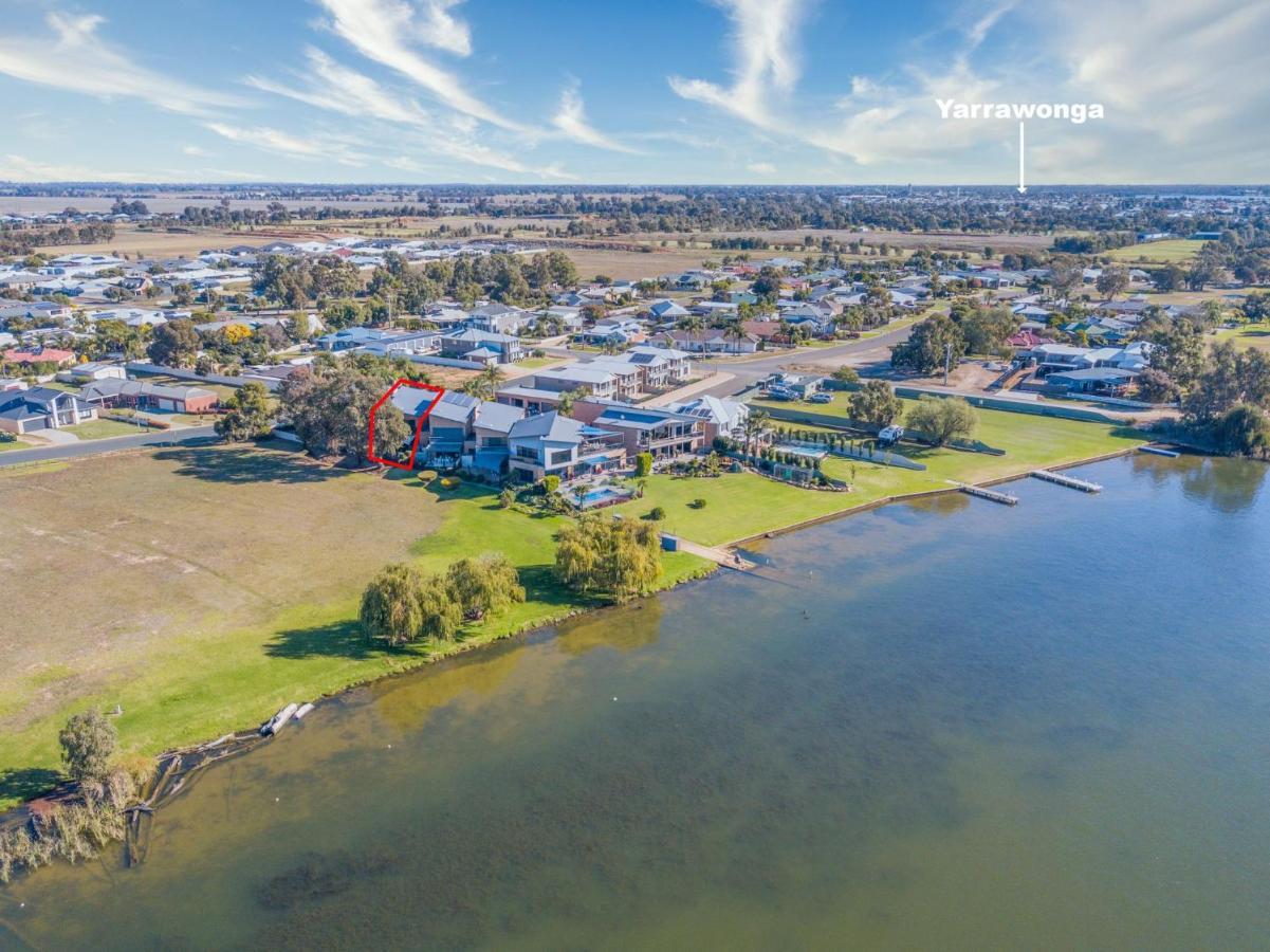 The Willows Villa Yarrawonga Exterior photo